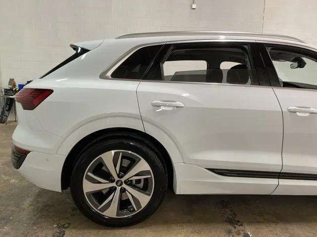 2024 Audi Q8 e-tron Premium Plus quattro Dallas TX