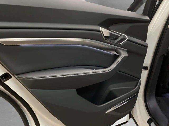 2024 Audi Q8 e-tron Premium Plus quattro Dallas TX