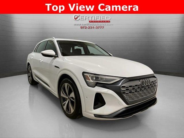 2024 Audi Q8 e-tron Premium Plus quattro