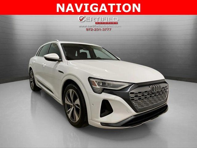 2024 Audi Q8 e-tron Premium Plus quattro