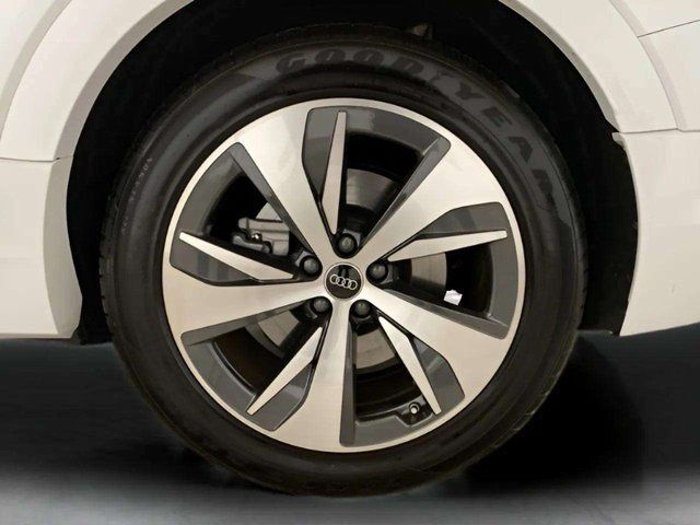 2024 Audi Q8 e-tron Premium Plus quattro Dallas TX