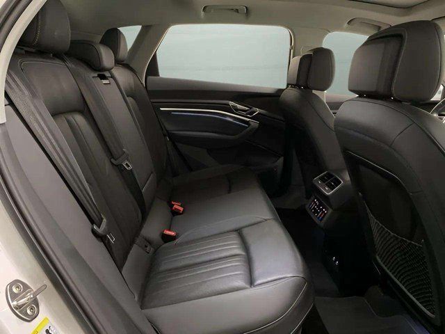 2024 Audi Q8 e-tron Premium Plus quattro Dallas TX