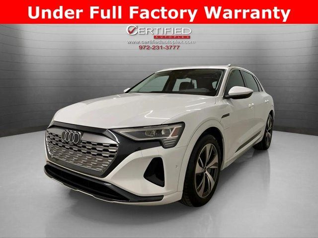 2024 Audi Q8 e-tron Premium Plus quattro