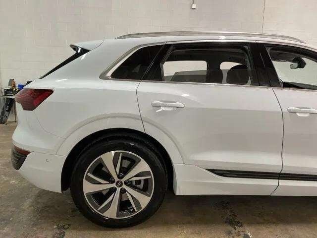 2024 Audi Q8 e-tron Premium Plus quattro Dallas TX