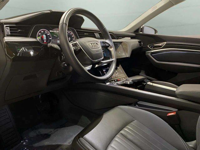 2024 Audi Q8 e-tron Premium Plus quattro Dallas TX