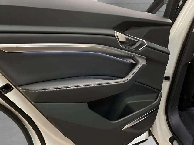 2024 Audi Q8 e-tron Premium Plus quattro Dallas TX