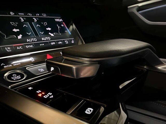 2024 Audi Q8 e-tron Premium Plus quattro Dallas TX