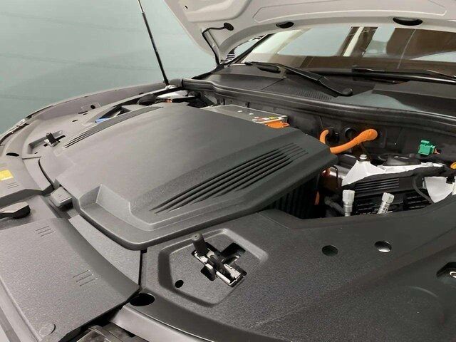 2024 Audi Q8 e-tron Premium Plus quattro Dallas TX