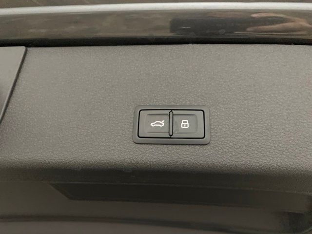 2024 Audi Q8 e-tron Premium Plus quattro Dallas TX