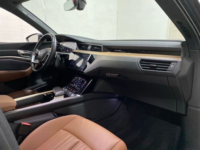 2024 Audi Q8 e-tron Premium Plus quattro Dallas TX