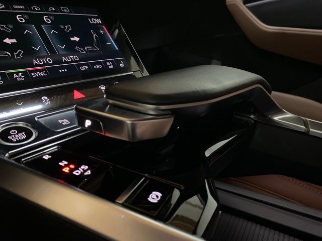 2024 Audi Q8 e-tron Premium Plus quattro Dallas TX