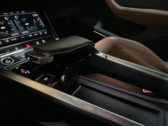 2024 Audi Q8 e-tron Premium Plus quattro Dallas TX