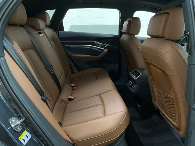 2024 Audi Q8 e-tron Premium Plus quattro Dallas TX