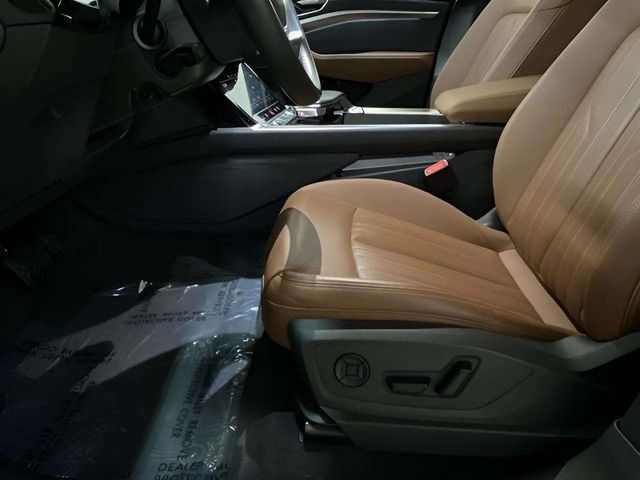 2024 Audi Q8 e-tron Premium Plus quattro Dallas TX