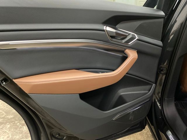 2024 Audi Q8 e-tron Premium Plus quattro Dallas TX