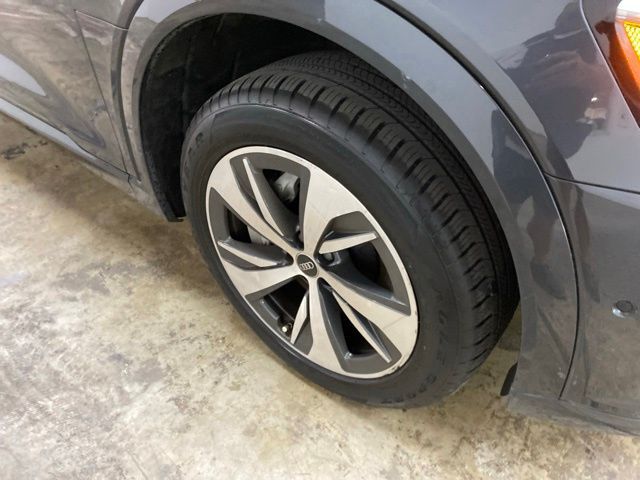 2024 Audi Q8 e-tron Premium Plus quattro Dallas TX