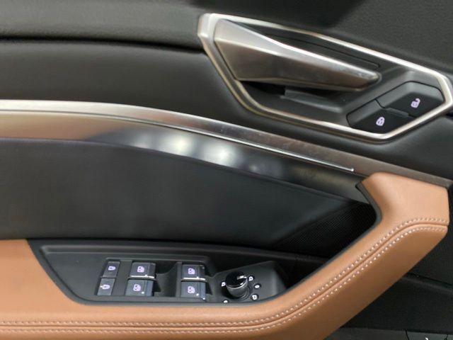 2024 Audi Q8 e-tron Premium Plus quattro Dallas TX