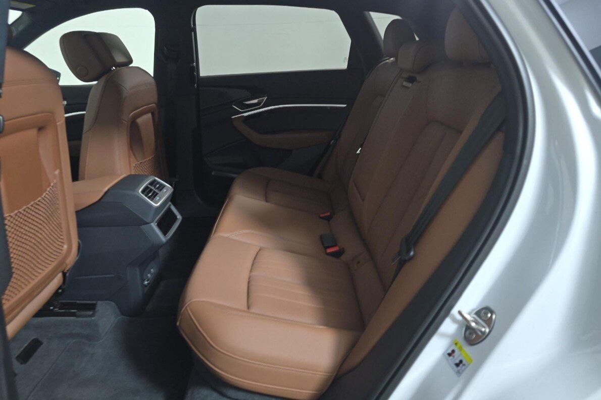 2024 Audi Q8 e-tron Premium Plus quattro Portland OR