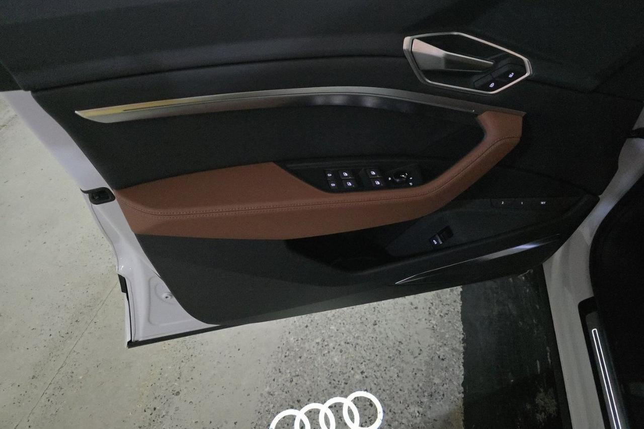 2024 Audi Q8 e-tron Premium Plus quattro Portland OR