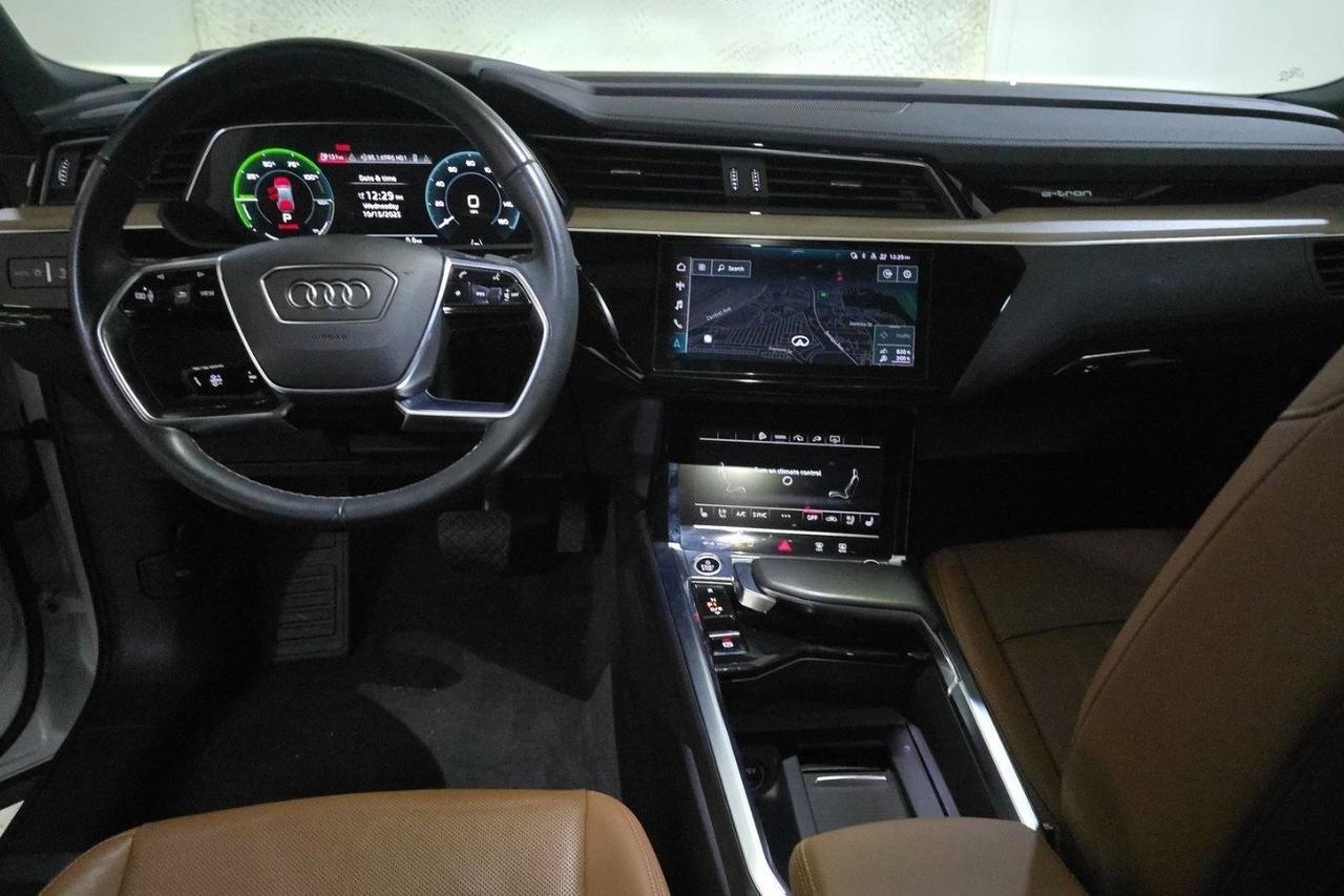 2024 Audi Q8 e-tron Premium Plus quattro Portland OR
