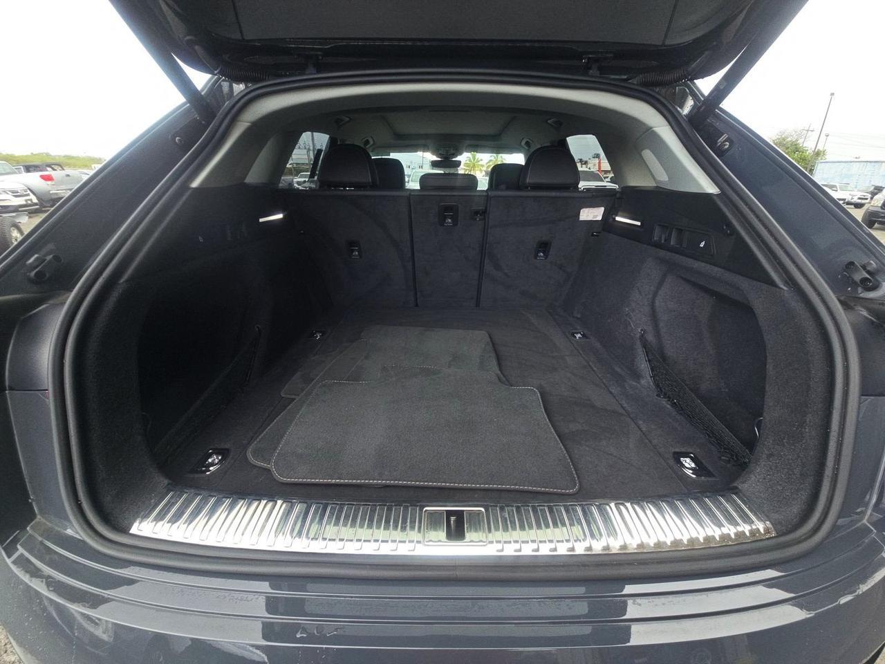 2024 Audi Q8 e-tron Premium Plus quattro Ventilated Seats AC Charging Package Portland OR