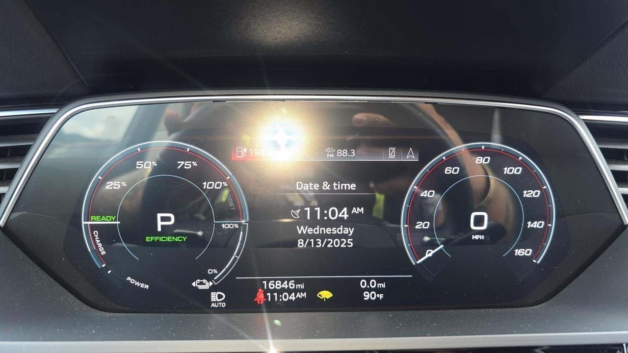 2024 Audi Q8 e-tron Premium Plus quattro Ventilated Seats AC Charging Package Portland OR