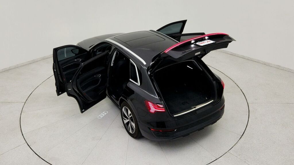 2024 Audi Q8 e-tron Premium Plus Laurel MD