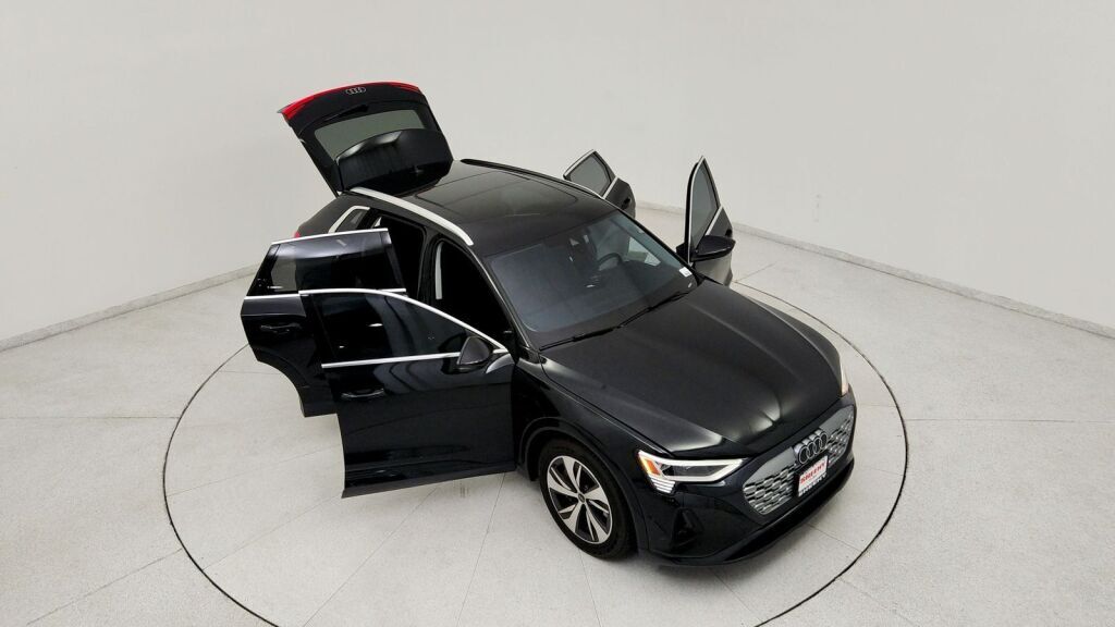 2024 Audi Q8 e-tron Premium Plus Laurel MD