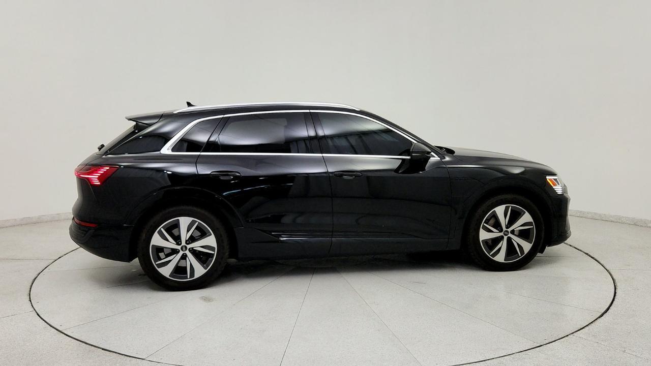 2024 Audi Q8 e-tron Premium Plus Manassas VA
