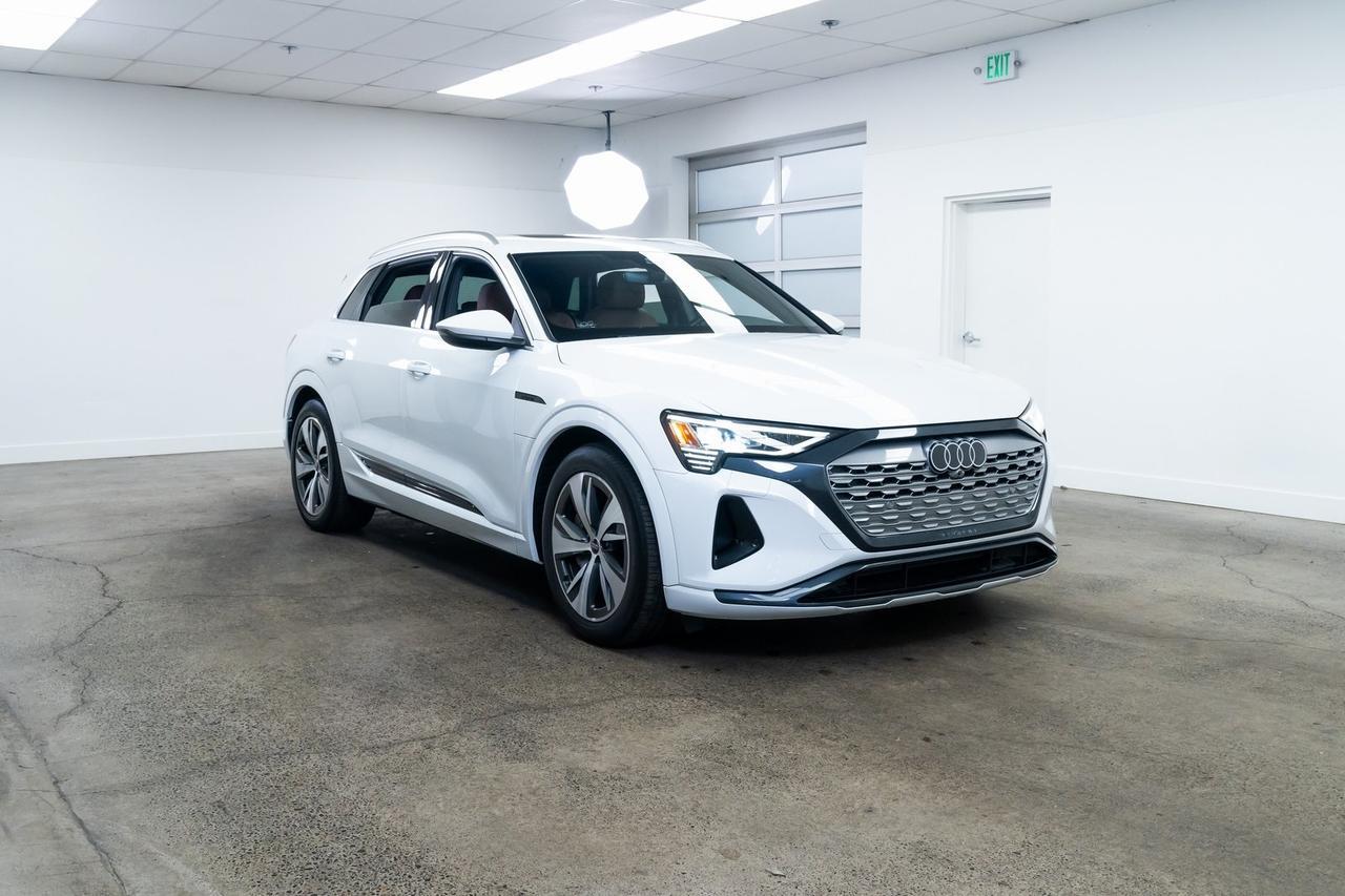 2024 Audi Q8 e-tron Premium quattro 1 Owner Adaptive Cruise Panoramic Moonroof Portland OR