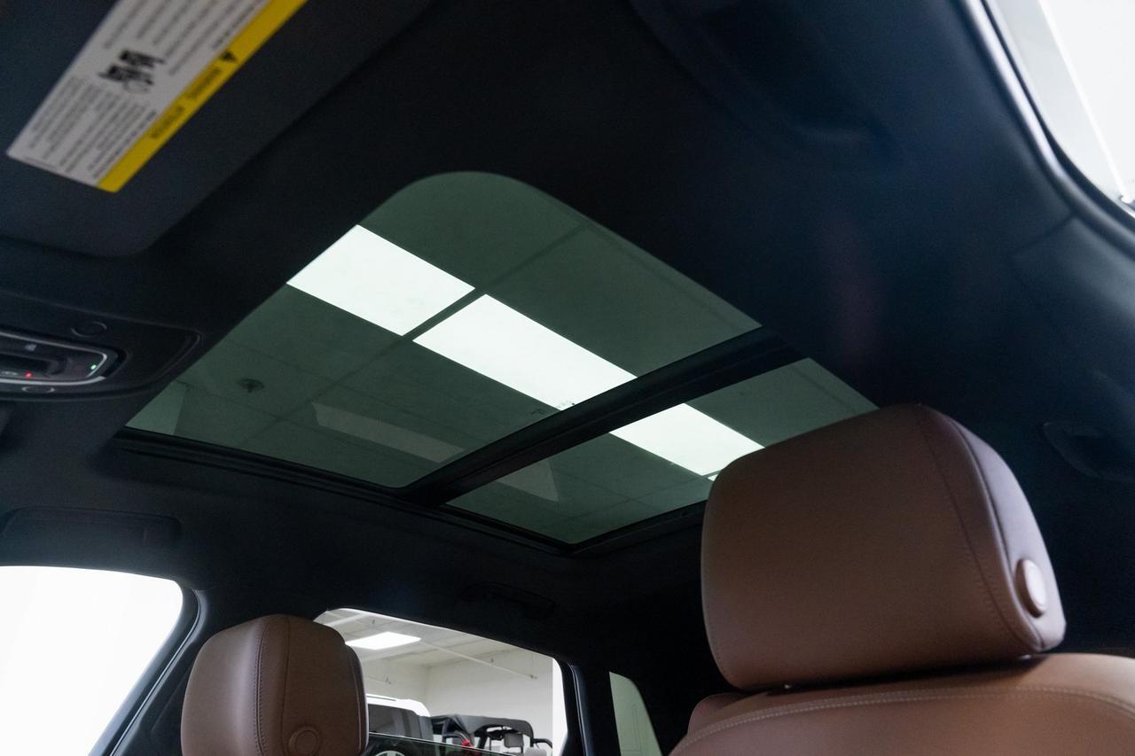 2024 Audi Q8 e-tron Premium quattro 1 Owner Adaptive Cruise Panoramic Moonroof Portland OR