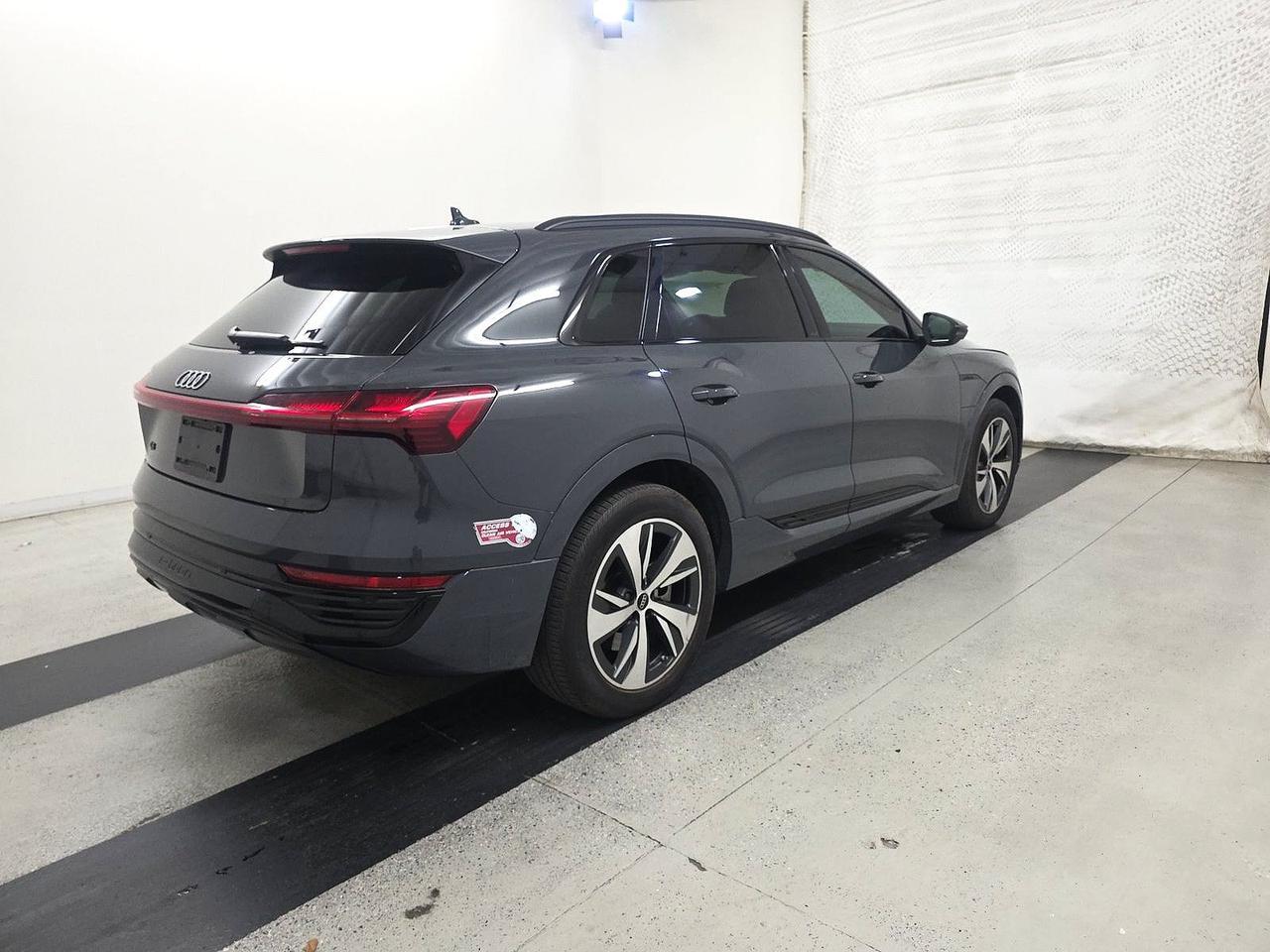 2024 Audi Q8 e-tron Premium quattro Adaptive Cruise / Adaptive Suspension Portland OR