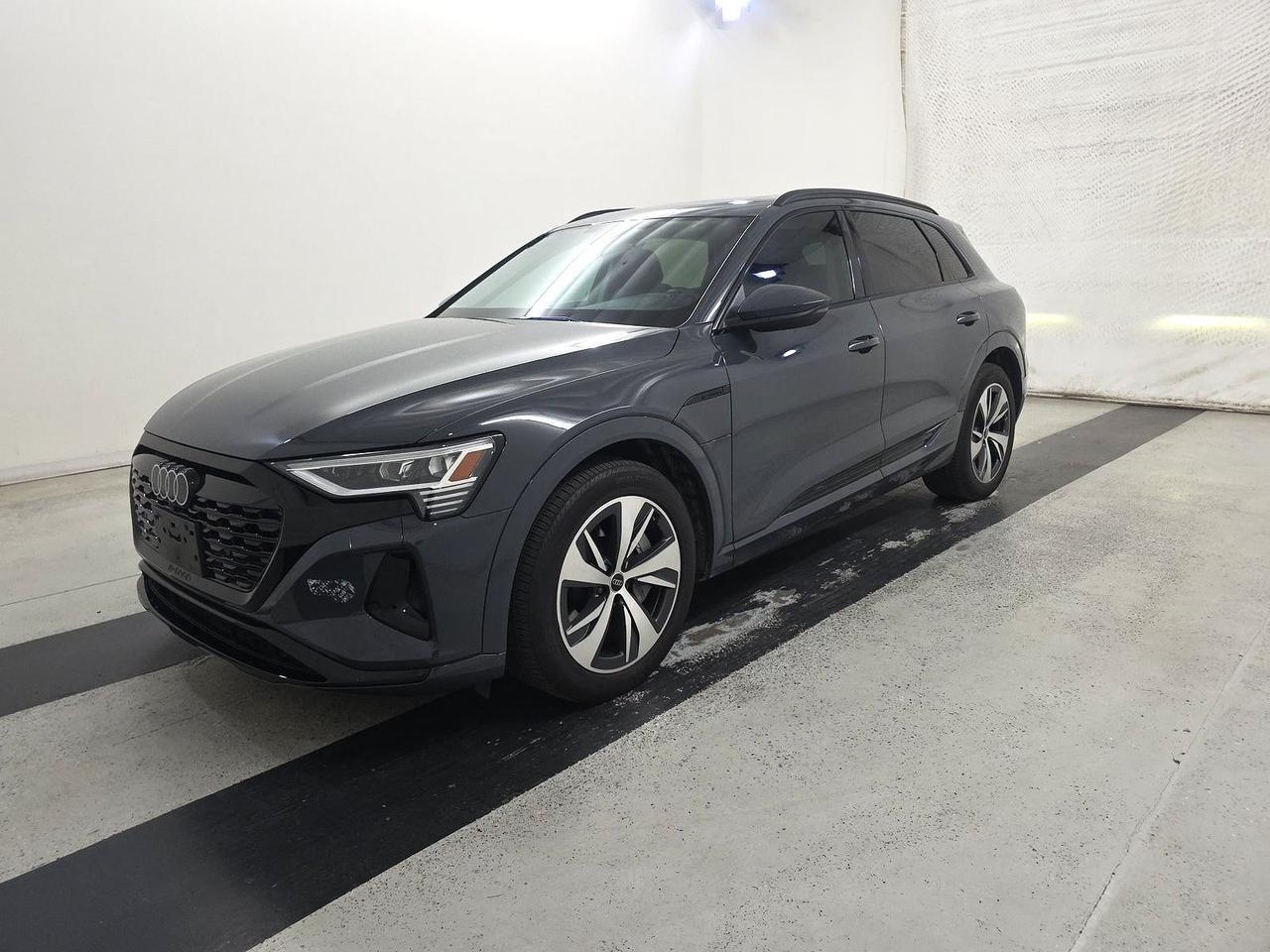 2024 Audi Q8 e-tron Premium quattro Adaptive Cruise / Adaptive Suspension Portland OR