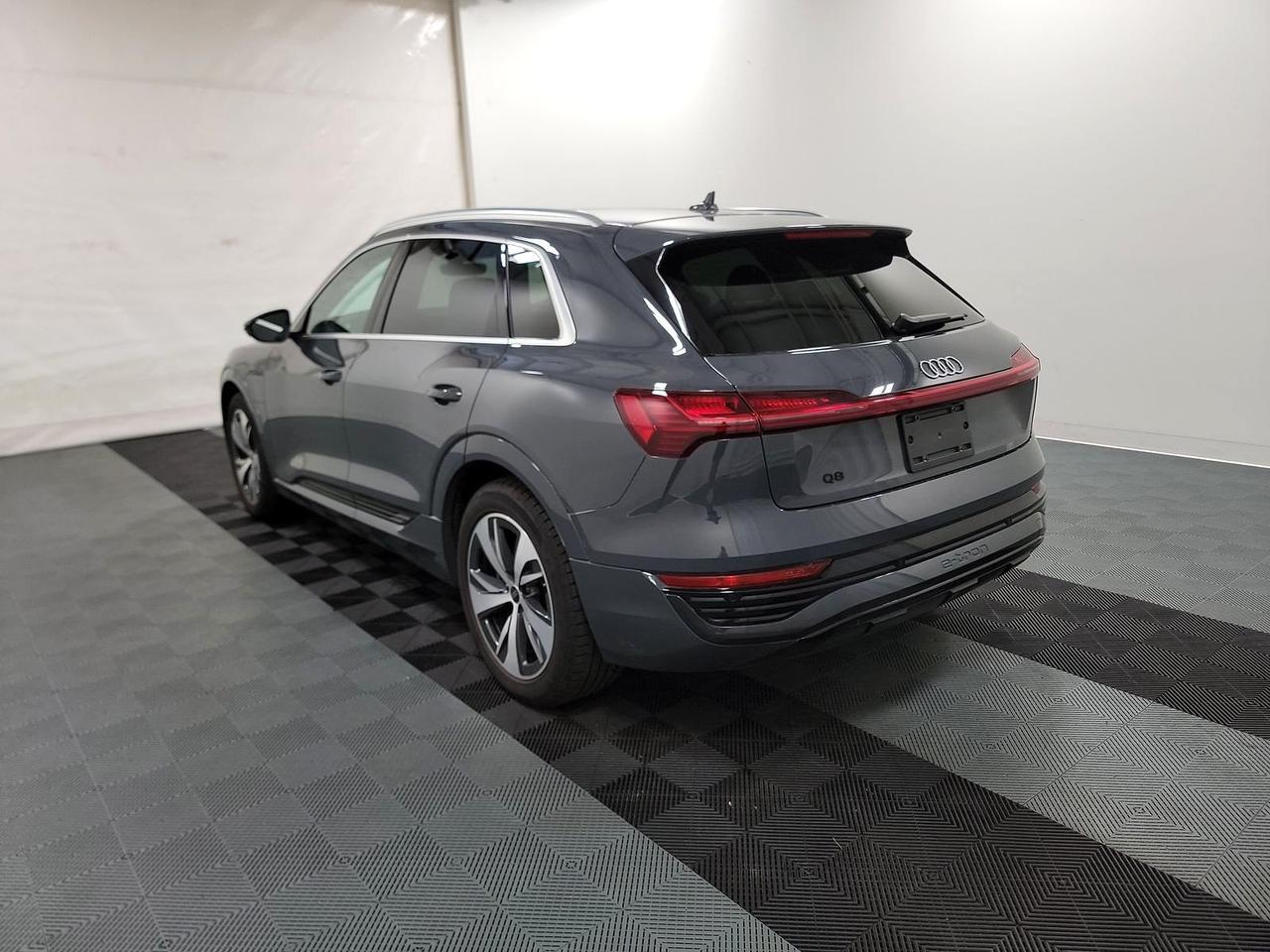 2024 Audi Q8 e-tron Premium quattro Adaptive Cruise Blind Spot Monitor Portland OR