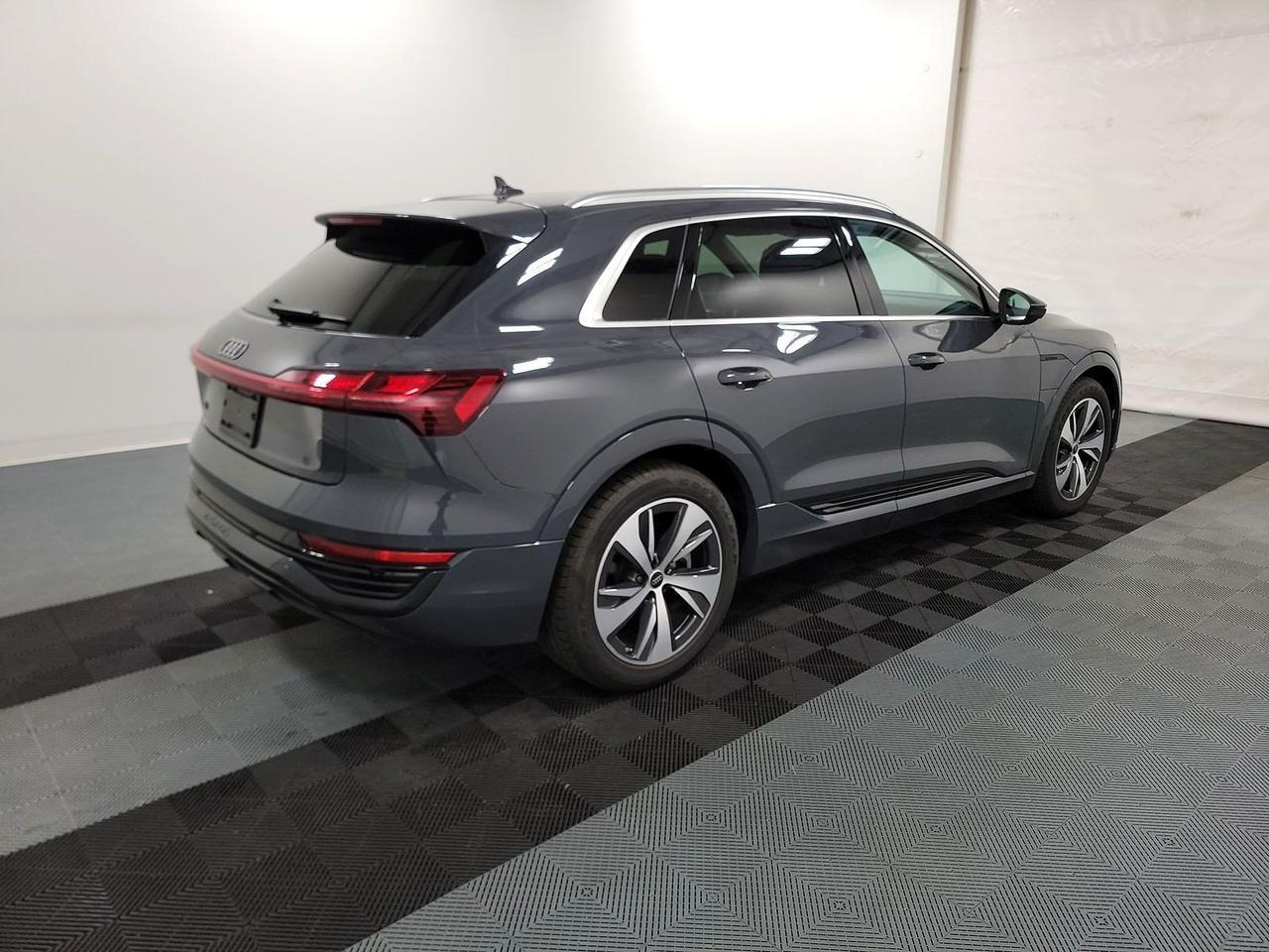 2024 Audi Q8 e-tron Premium quattro Adaptive Cruise Blind Spot Monitor Portland OR