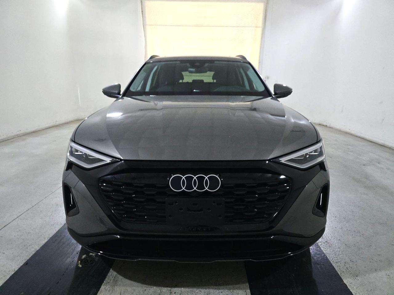 2024 Audi Q8 e-tron Premium quattro Adaptive Cruise Four-Zone Climate Control Portland OR
