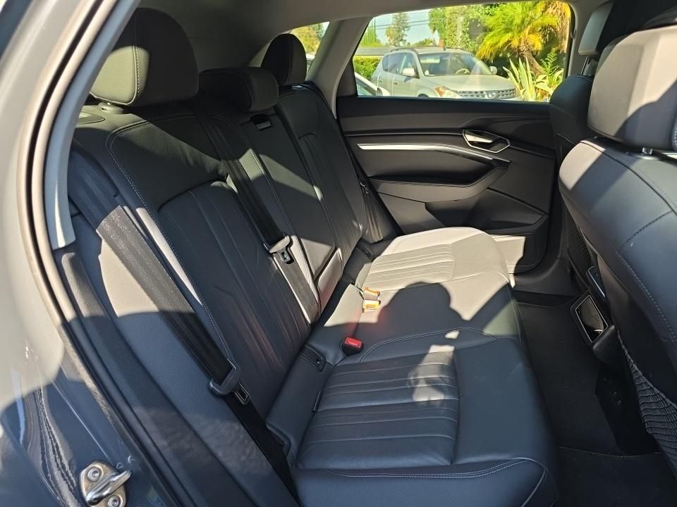 2024 Audi Q8 e-tron Premium quattro Adaptive Cruise / Panoramic Roof Portland OR