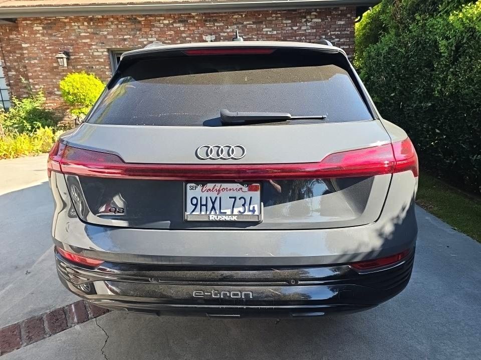 2024 Audi Q8 e-tron Premium quattro Adaptive Cruise / Panoramic Roof Portland OR
