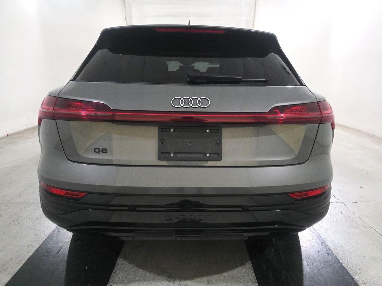 2024 Audi Q8 e-tron Premium quattro Adaptive Cruise Panoramic Roof Portland OR