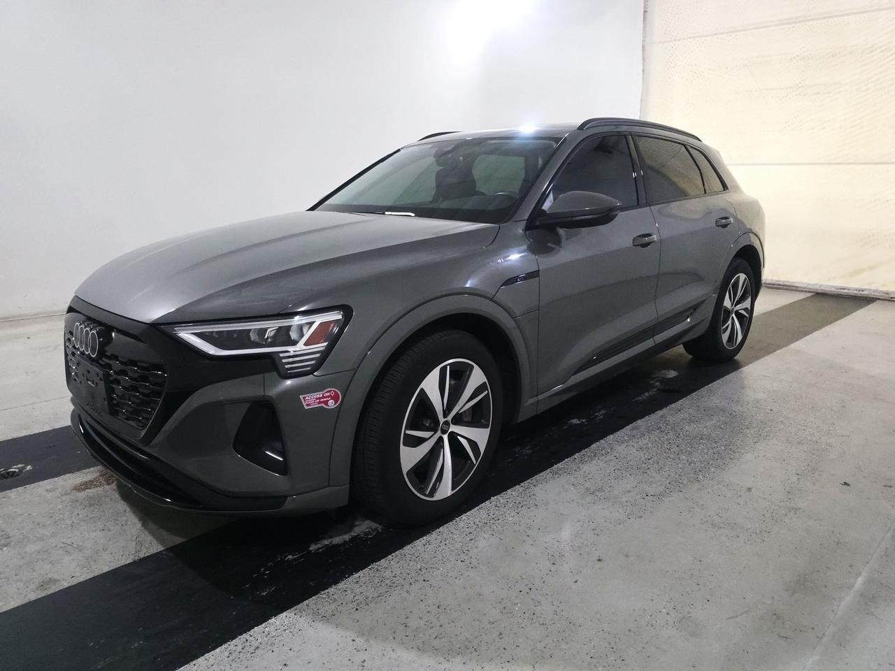 2024 Audi Q8 e-tron Premium quattro Adaptive Cruise Panoramic Roof Portland OR