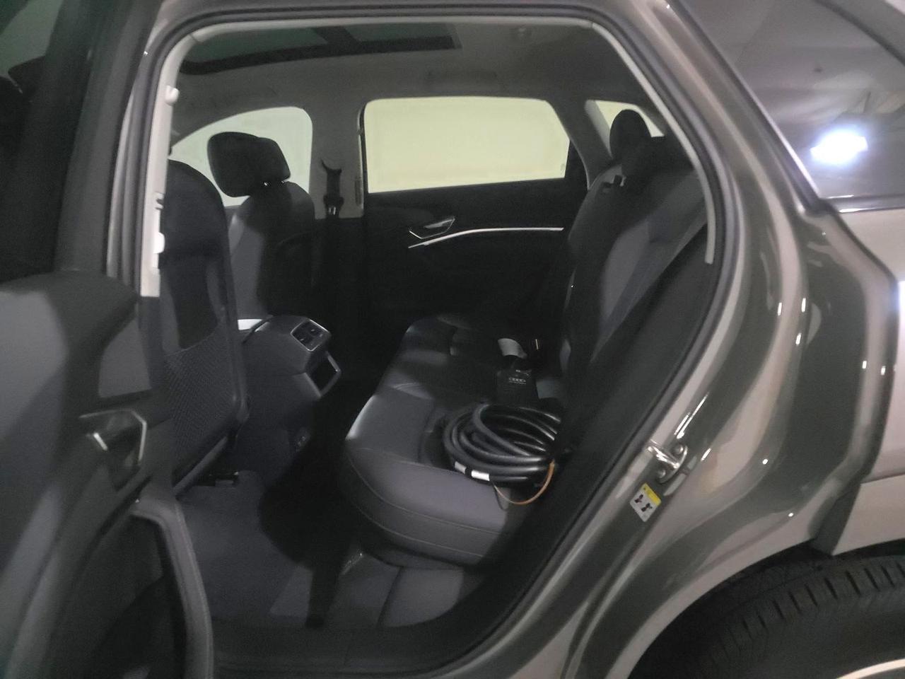 2024 Audi Q8 e-tron Premium quattro Adaptive Cruise Panoramic Roof Portland OR