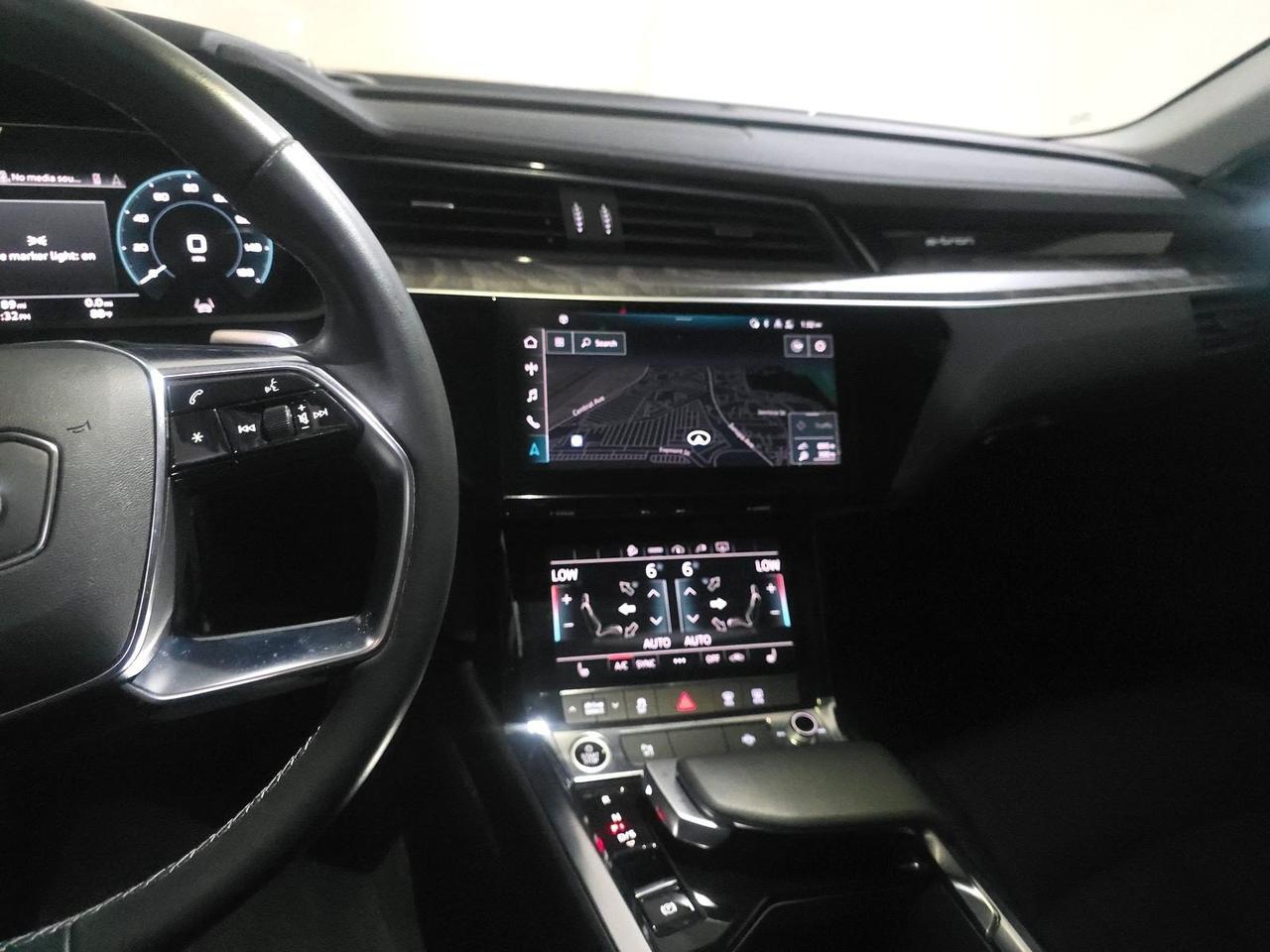 2024 Audi Q8 e-tron Premium quattro Adaptive Cruise Virtual Cockpit Portland OR