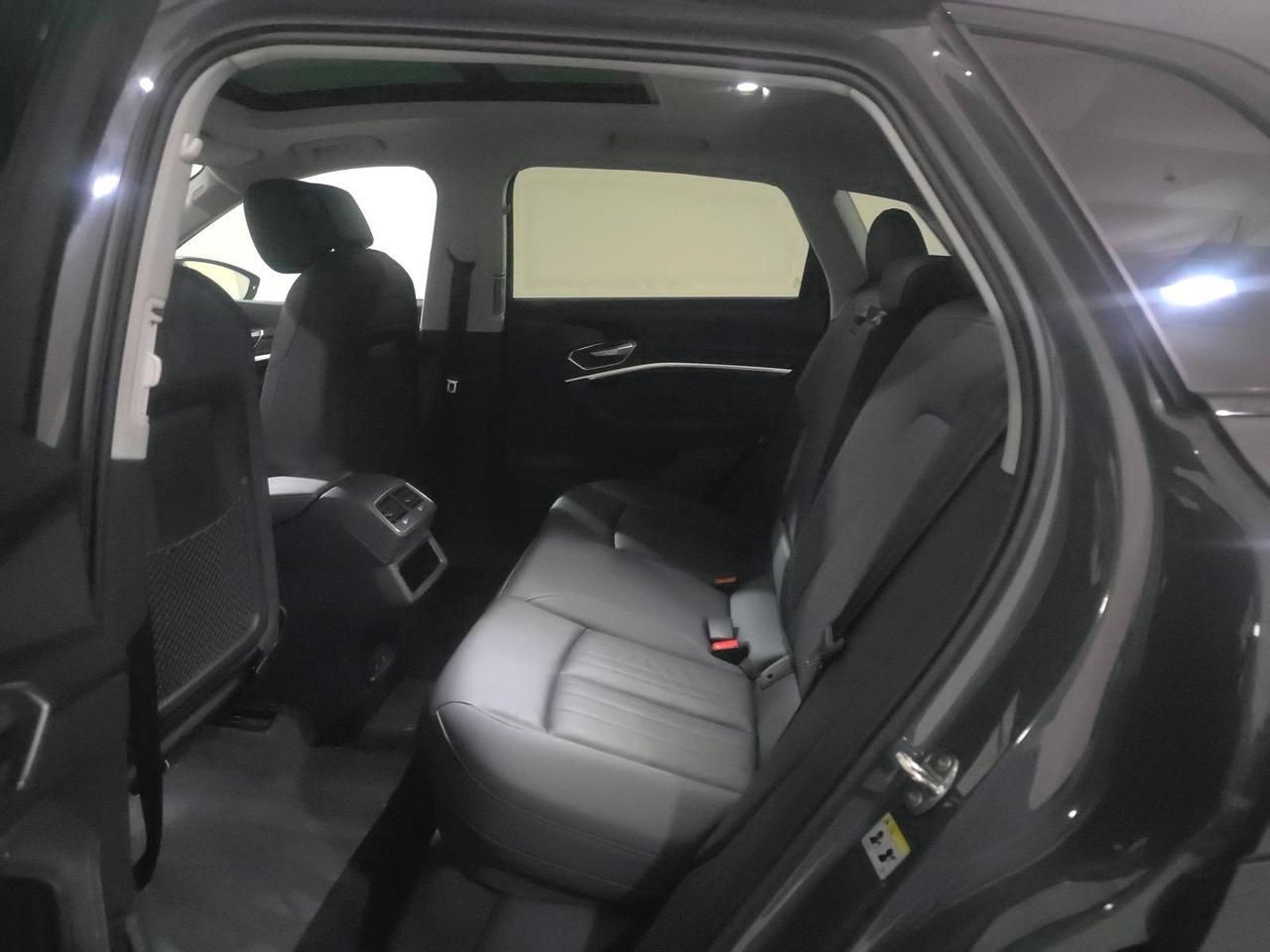 2024 Audi Q8 e-tron Premium quattro Adaptive Cruise Virtual Cockpit Portland OR