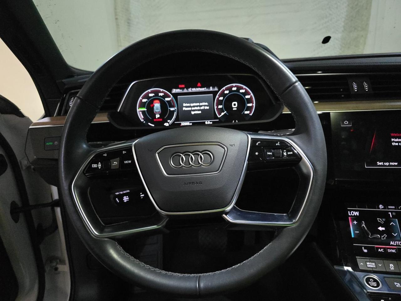 2024 Audi Q8 e-tron Premium quattro Adaptive Cruise Virtual Cockpit plus Portland OR