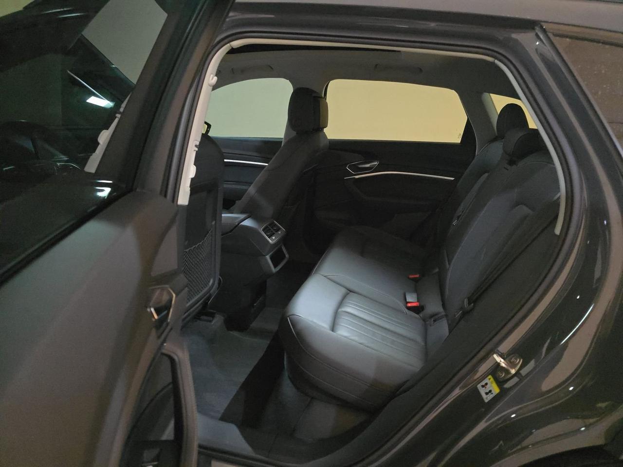 2024 Audi Q8 e-tron Premium quattro Black Optic Exterior Adaptive Cruise Portland OR