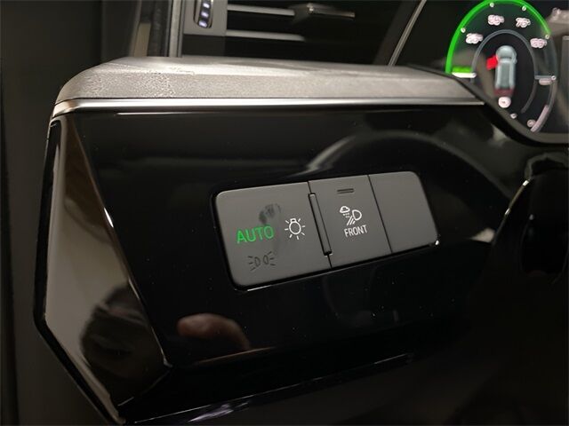 2024 Audi Q8 e-tron Premium quattro Dallas TX