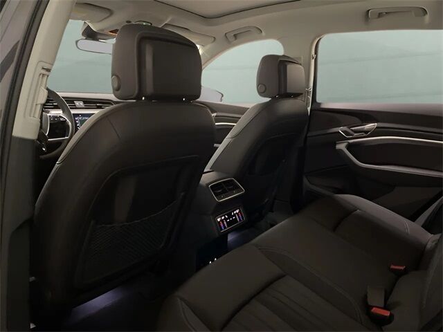 2024 Audi Q8 e-tron Premium quattro Dallas TX