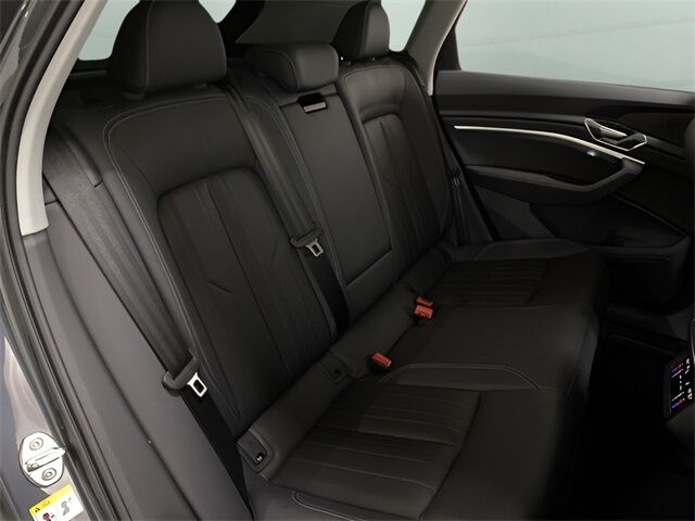 2024 Audi Q8 e-tron Premium quattro Dallas TX