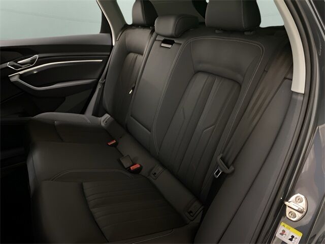 2024 Audi Q8 e-tron Premium quattro Dallas TX