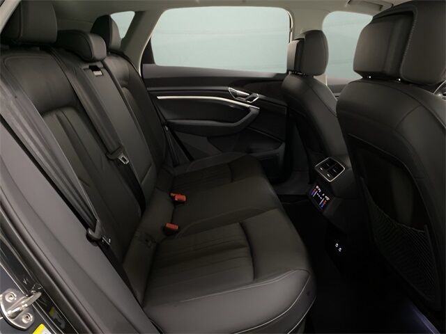 2024 Audi Q8 e-tron Premium quattro Dallas TX